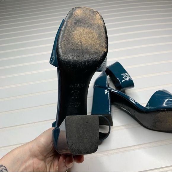 Via Spiga Blue Patent Leather Sandals - Picture 5 of 10